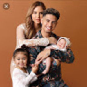 Meet your Posher, Ella